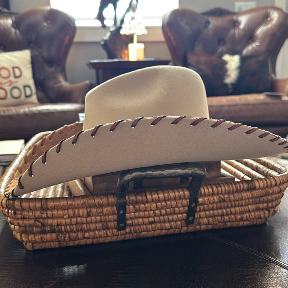 Vintage Charlie one horse hat- Brand new size 6 3/4 - Picture 2 of 6